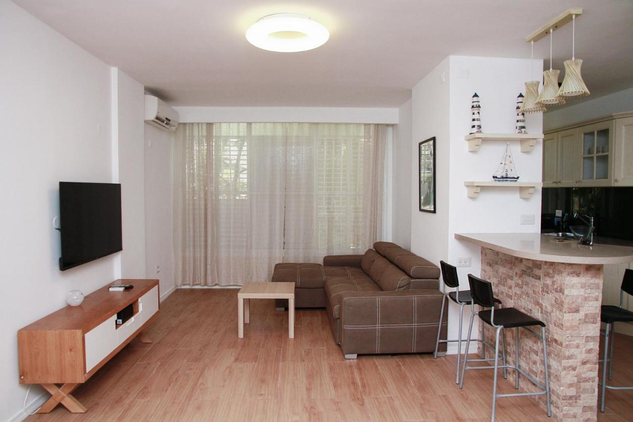 Apartments4You Betti บัตยัม ภายนอก รูปภาพ