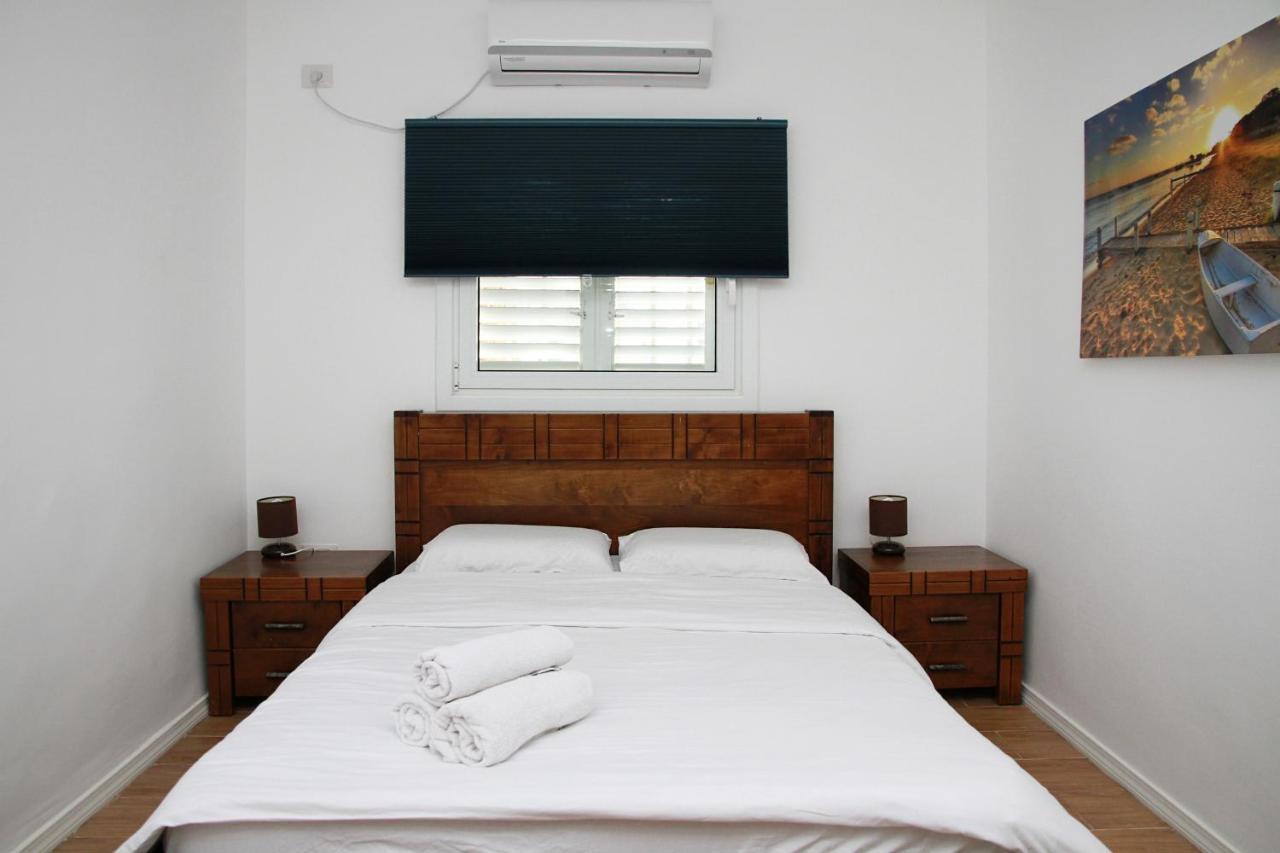 Apartments4You Betti บัตยัม ภายนอก รูปภาพ