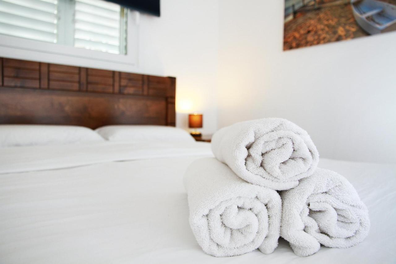 Apartments4You Betti บัตยัม ภายนอก รูปภาพ